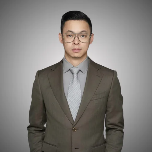 Zeqin Li